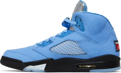 Jordan 5 Retro SE UNC